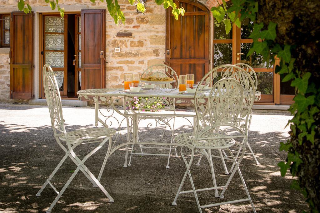 Agriturismo Le Capanne Santa Cristina  Exterior photo